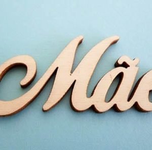 Palavra Mãe, em Madeira