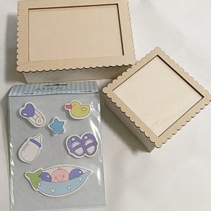 Pack de 2 Caixas e Autocolantes para menino