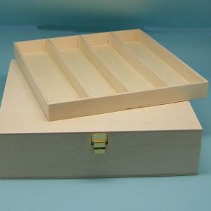 Caixa para Relógios lisa em Madeira, com 8 divisórias grandes